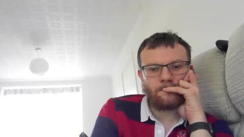 Snapshot of cropper4fun chatting on December 29, 2:31 pm Cropper online show from December 29, 2:31 pm