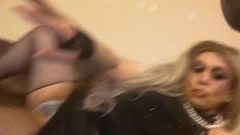 Sissy Bimbo 304 online show from May 26, 1:55 am