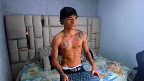 Croy online show from March 12, 11:52 pm