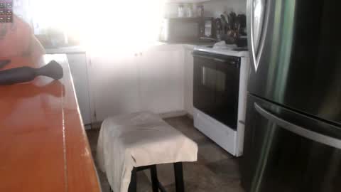 just a gaming nerd online show from April 16, 2:11 am