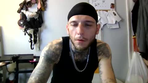 cruz815 online show from May 19, 2:18 am
