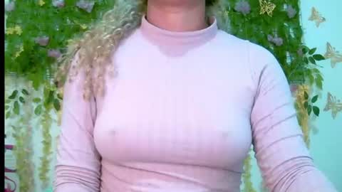 crysrus online show from June 28, 12:06 am