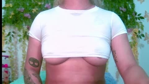crysrus online show from July 6, 1:57 am