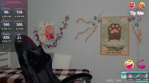 Snapshot of crystal__chris chatting on September 23, 6:36 pm Chris online show from September 23, 6:36 pm