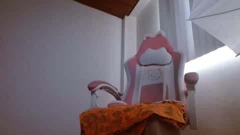 Crystal Blaze online show from December 16, 11:38 am