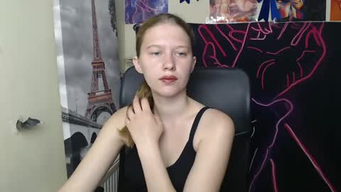 Stella online show from May 19, 12:12 pm