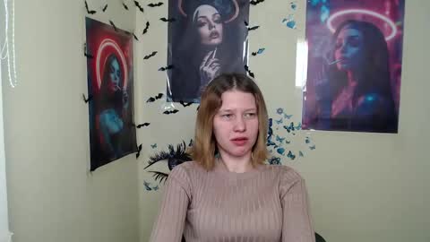 Stella online show from March 11, 10:18 am