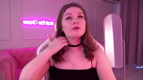 Crystal online show from February 25, 6:47 am