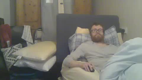 chris online show from December 15, 12:28 am