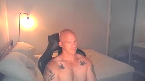 ct250787 online show from April 18, 10:39 am