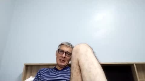 BIG UNCUT HARD COCK online show from September 16, 5:21 am