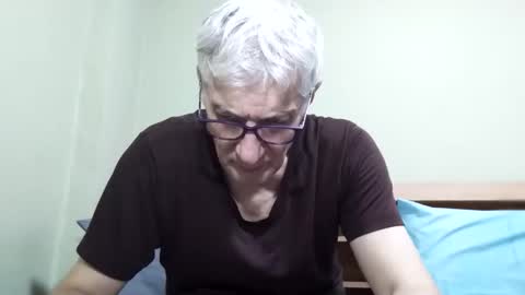 BIG UNCUT HARD COCK online show from November 11, 6:37 am