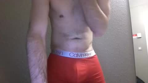 cuckold_2006 online show from February 20, 11:40 pm