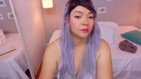 Snapshot of cuckoldlover69_ chatting on September 17, 1:25 pm cuckoldlover69_ online show from September 17, 1:25 pm