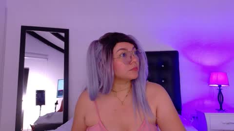 Snapshot of cuckoldlover69_ chatting on September 28, 2:04 pm cuckoldlover69_ online show from September 28, 2:04 pm