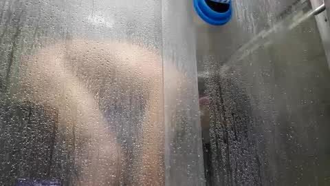 Snapshot of cucumbaboi chatting on March 7, 5:38 pm cucumbaboi online show from March 7, 5:38 pm