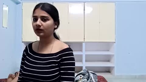 cuddlemuffins online show from February 12, 4:32 pm