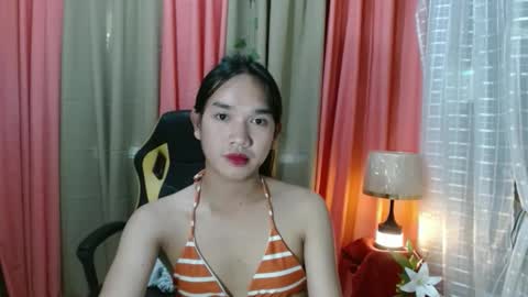 Ashly online show from October 17, 1:31 am