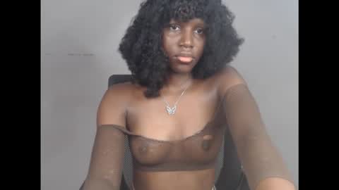 Snapshot of cum_ebony_xsecret chatting on October 17, 7:12 am sophie online show from October 17, 7:12 am