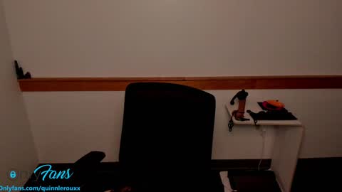 Quinn online show from December 6, 1:02 am