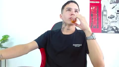 cumandres online show from February 10, 3:26 pm