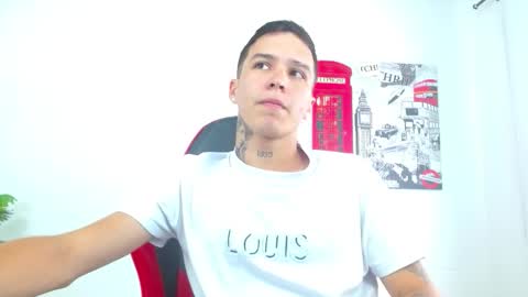 cumandres online show from January 14, 2:47 pm