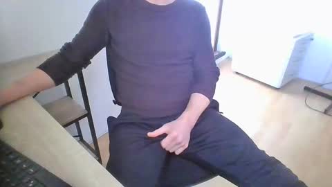 cumrocco online show from January 2, 10:05 am