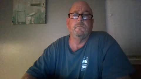 Snapshot of cumsalot55797187 chatting on February 27, 12:46 am cumsalot55797187 online show from February 27, 12:46 am