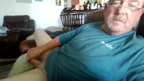 Snapshot of cumsalot55797187 chatting on February 28, 5:48 pm cumsalot55797187 online show from February 28, 5:48 pm