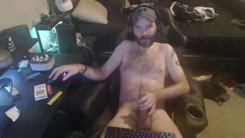 cumslinger2003 online show from December 31, 2:14 pm