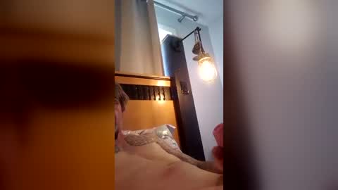 cumslut696986 online show from July 8, 4:54 pm
