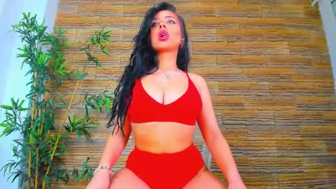 cupcake_izzy online show from February 27, 5:44 am