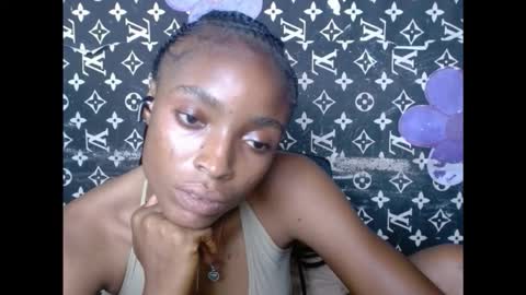 Snapshot of cupidxdoll chatting on October 1, 9:57 pm cupidxdoll online show from October 1, 9:57 pm