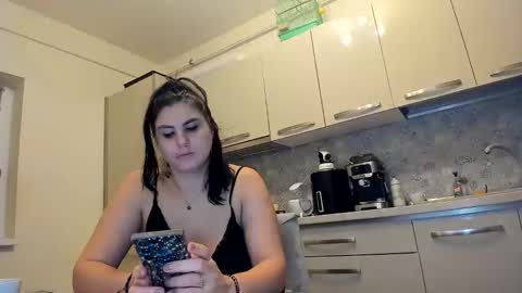 maria  alex online show from December 2, 3:49 am