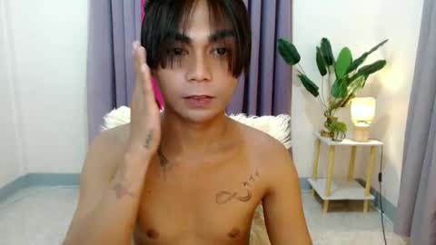 Xyrien online show from March 16, 12:09 pm