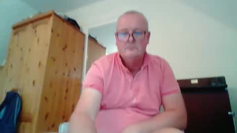 Snapshot of curiousax77 chatting on October 10, 1:50 pm curiousax77 online show from October 10, 1:50 pm