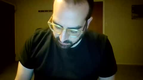 curiouser_guy online show from May 29, 12:52 am
