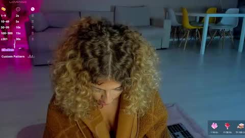 Antonia online show from November 17, 8:28 am