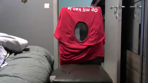 curlyfurly online show from December 22, 3:35 am