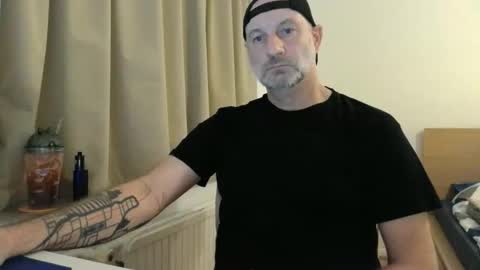 Curman85 online show from October 25, 10:21 pm