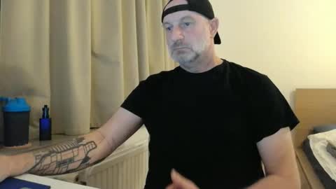 Curman85 online show from October 3, 10:40 pm