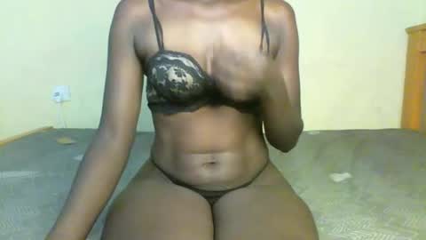 curvious lilah online show from December 22, 9:05 am