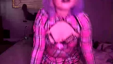 Lucifina ganja kittens online show from February 3, 5:07 am