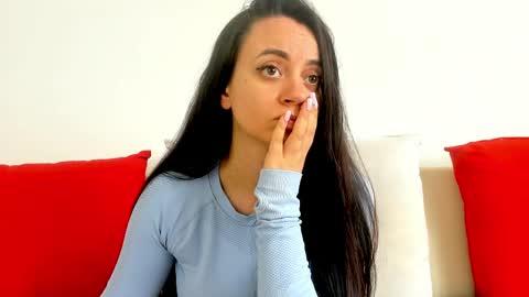 cute_angel95 online show from April 1, 1:41 pm