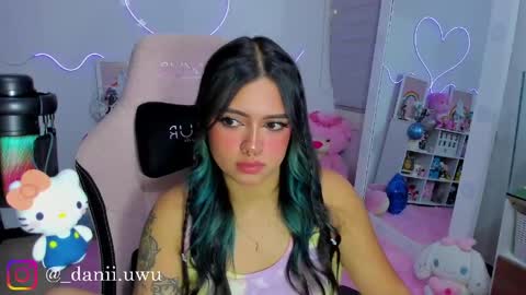 Dani  online show from May 3, 5:41 pm