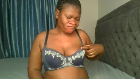 Snapshot of cute_daniellah chatting on September 14, 10:44 pm Danillah online show from September 14, 10:44 pm
