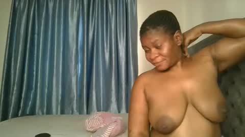Snapshot of cute_daniellah chatting on September 24, 12:45 pm Danillah online show from September 24, 12:45 pm