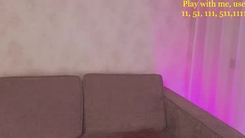 Snapshot of cute_darina chatting on October 8, 5:13 am Everyday stream in the same time online show from October 8, 5:13 am