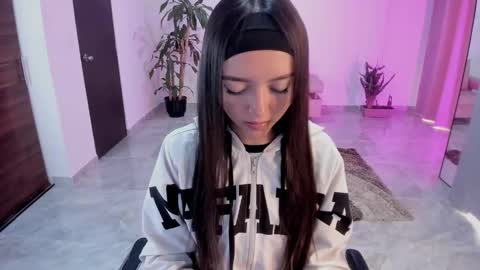 Bella Fox online show from November 4, 2:51 pm