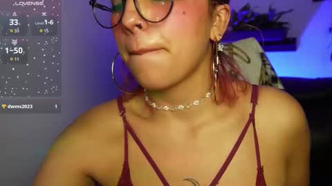 Sofa  online show from September 11, 9:27 pm